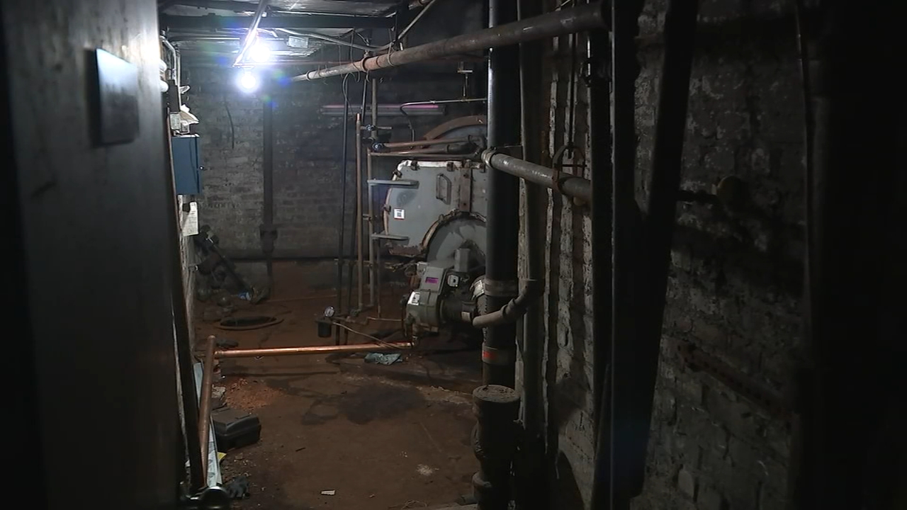 "Perfect Crime" theater robbed of copper pipes in real life whodunit