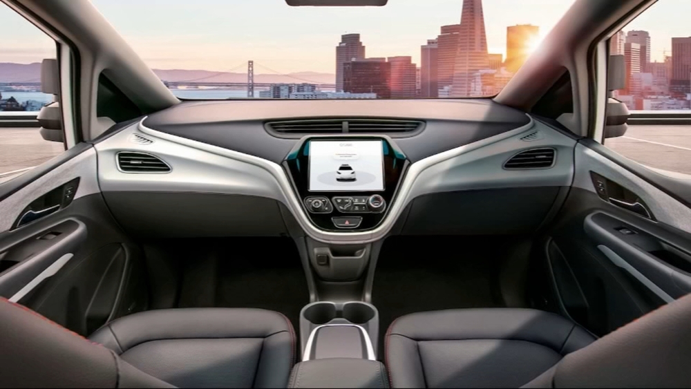Cruise offers public first driverless taxi rides in SF