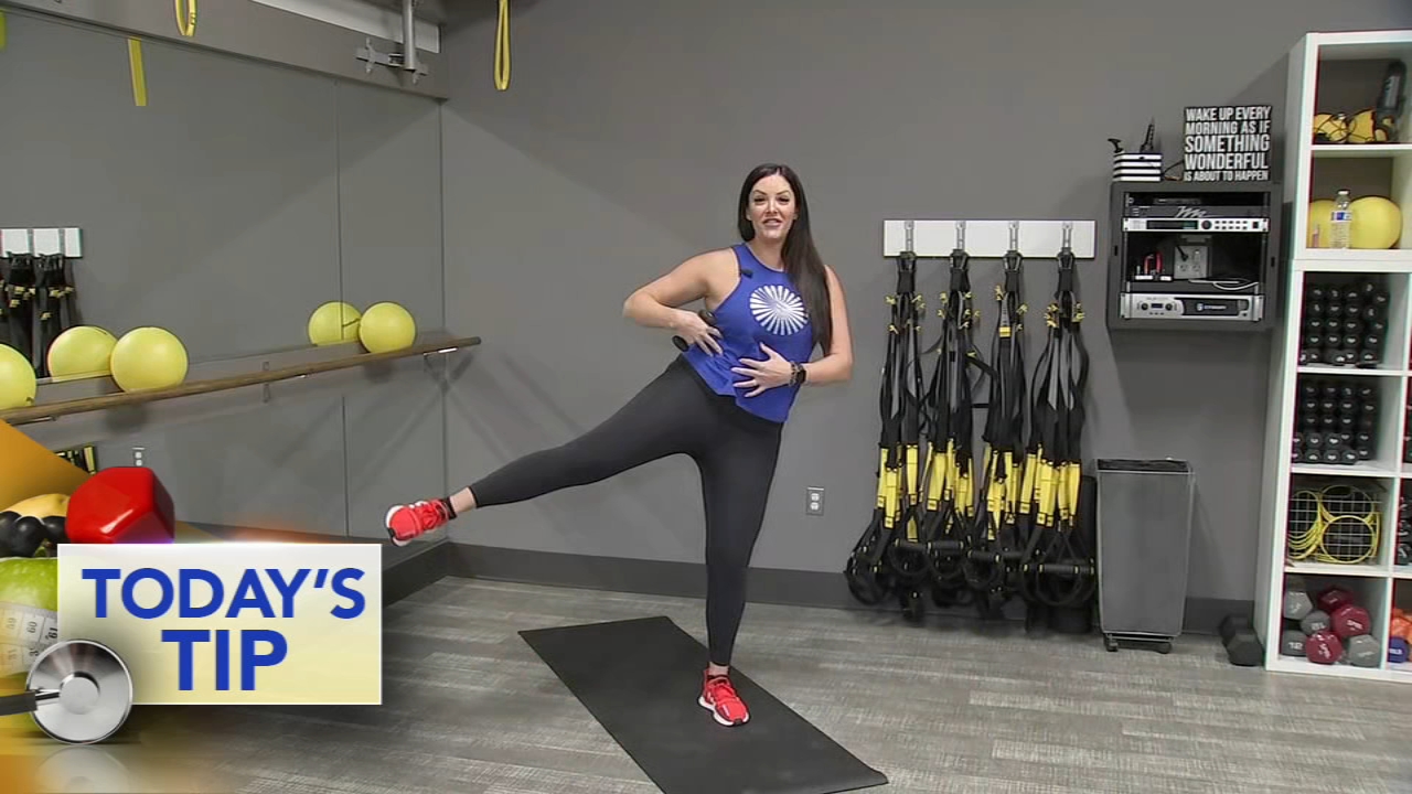 Leg lift to crunch - Today's Tip