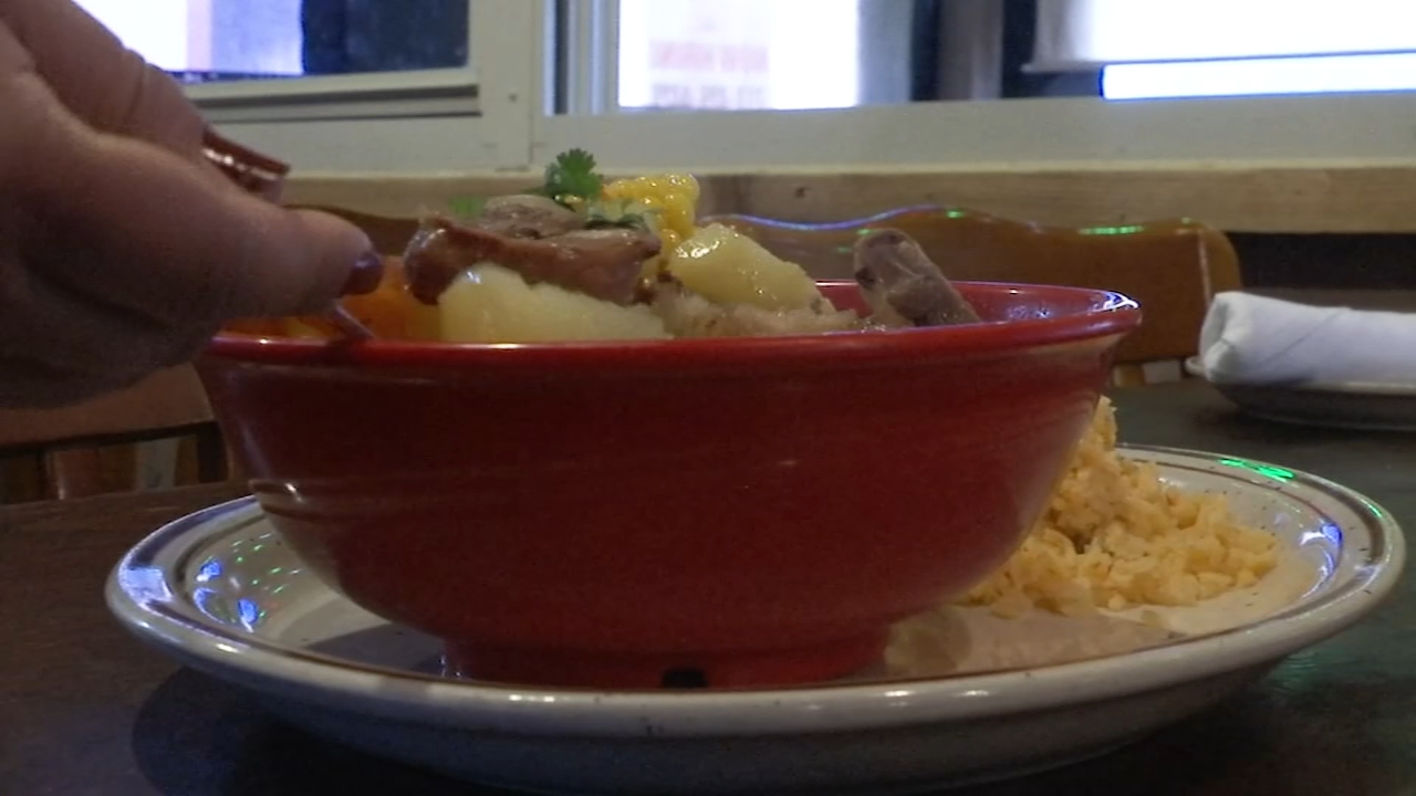 Houstonians rush for cold weather comfort food as temps drop