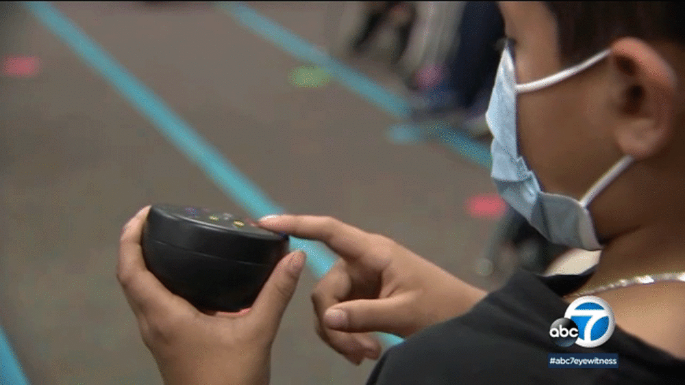 Anaheim school pilots program, inspiring students to make music