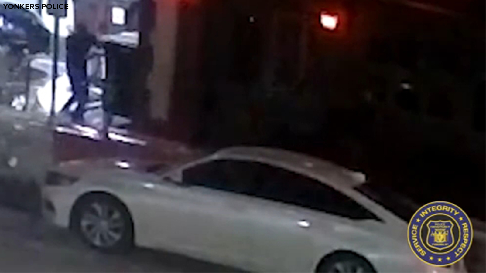 Yonkers shooting: 29-year-old gunman arrested, charged in shooting at Duo Tapas Bar that left 1 dead, 1 injured 2 Yonkers shooting: 29-year-old gunman arrested, charged in shooting at Duo Tapas Bar that left 1 dead, 1 injured