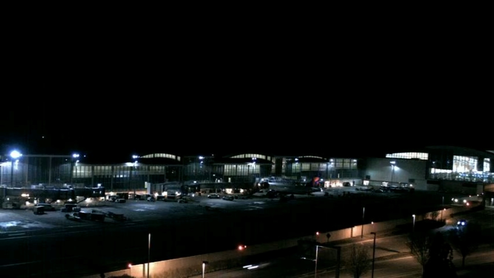 Frontier flight diverted to RDU because of unruly passenger 2 Frontier flight diverted to RDU because of unruly passenger