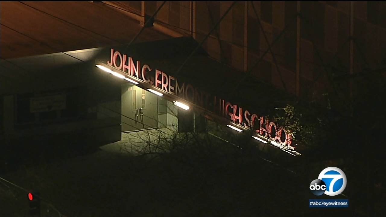Police issue warning about string of students robberies in South LA