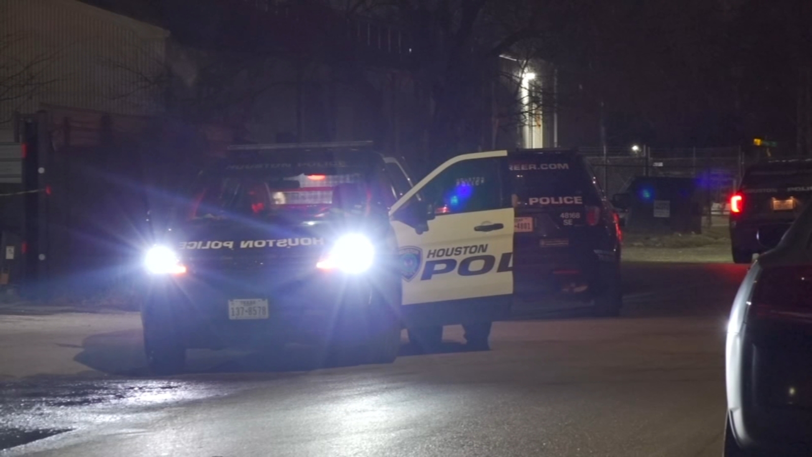 Houston shooting Security guard killed during robbery in game room