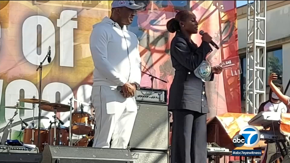 Issa Rae receives key to the city of Inglewood