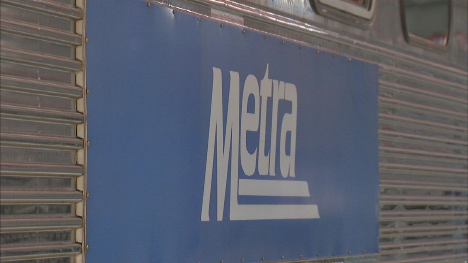 metra-now-allowing-pets-on-all-weekend-trains-abc7-chicago