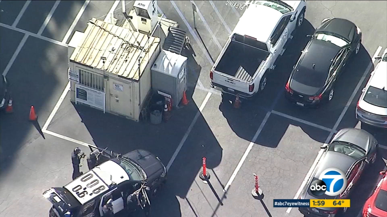 Standoff in Hollywood ends after suspect fatally shoots himself: LAPD