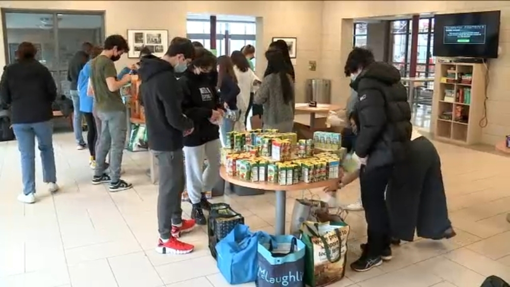 NY teen leads student club on mission to combat hunger