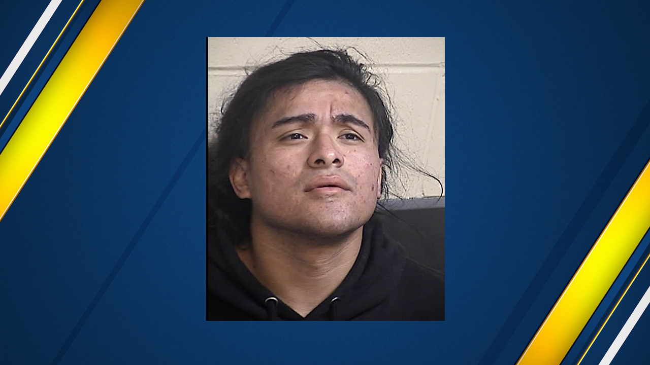Young street vendor recounts being attacked on Valentine's Day