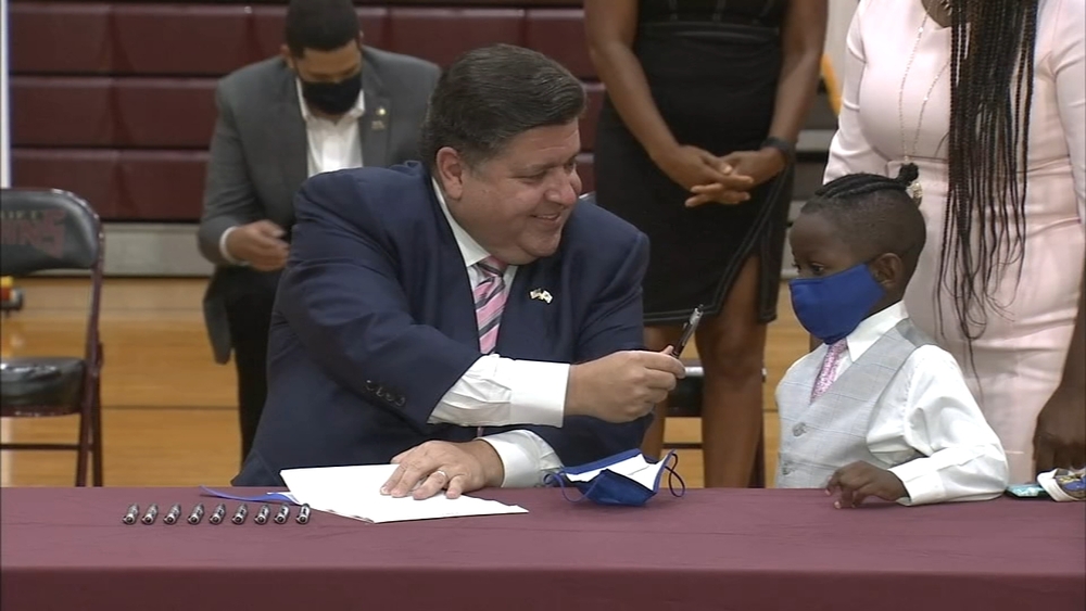 Chicago mom speaks out after hair discrimination bill passes