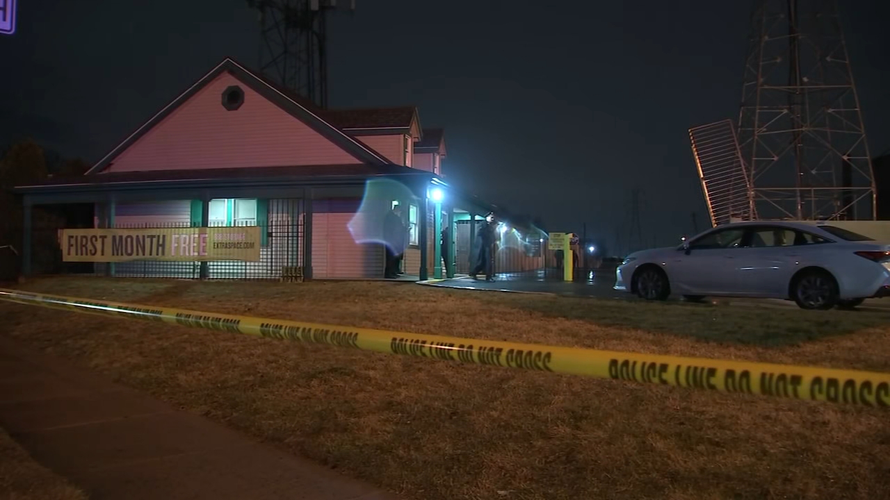 Man gunned down outside Philadelphia storage facility