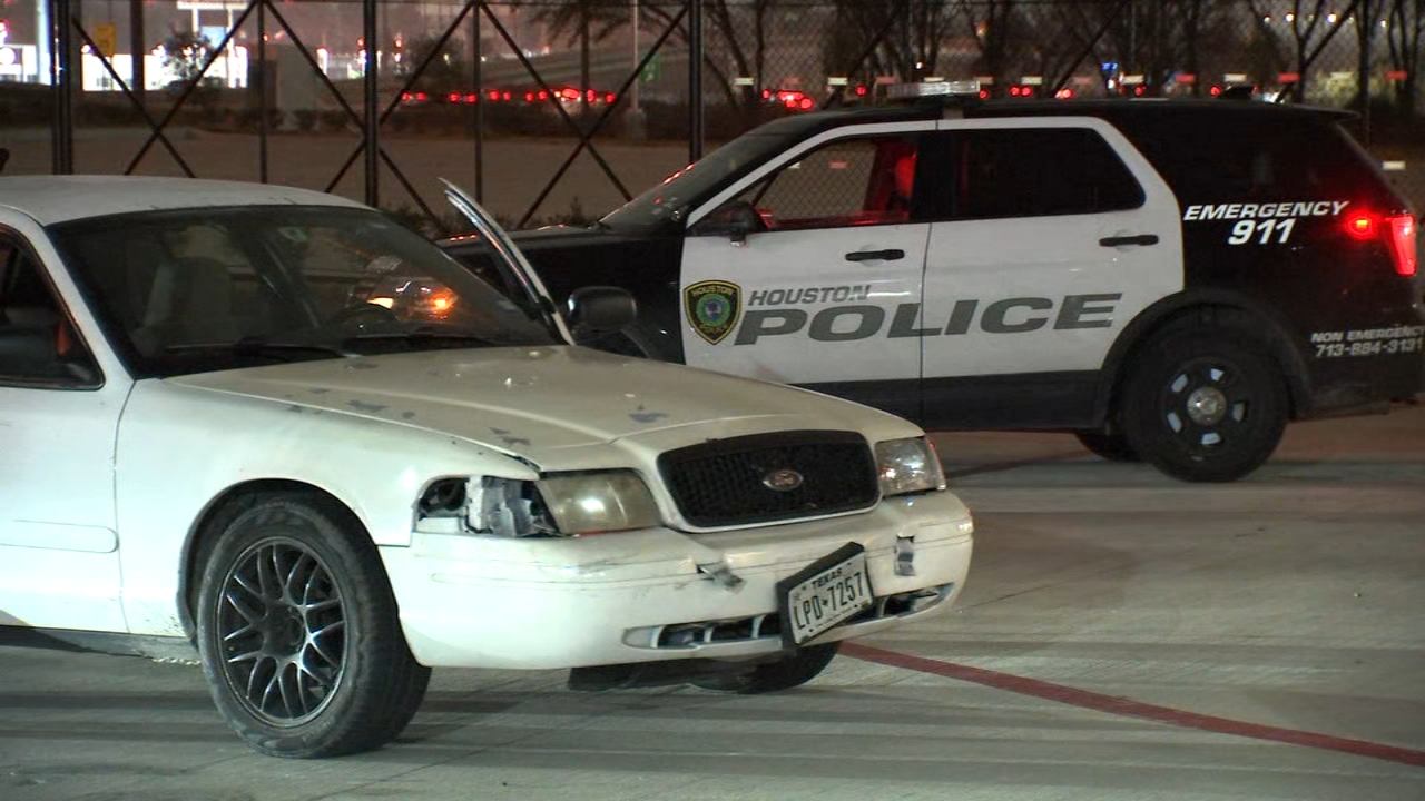 Woman shot in road rage incident on North Freeway