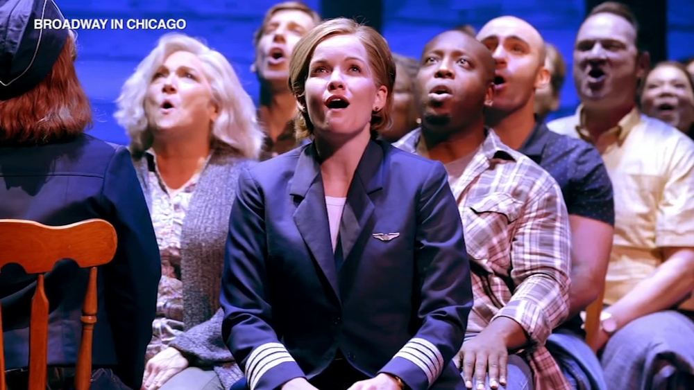 'Come From Away' opens in Chicago