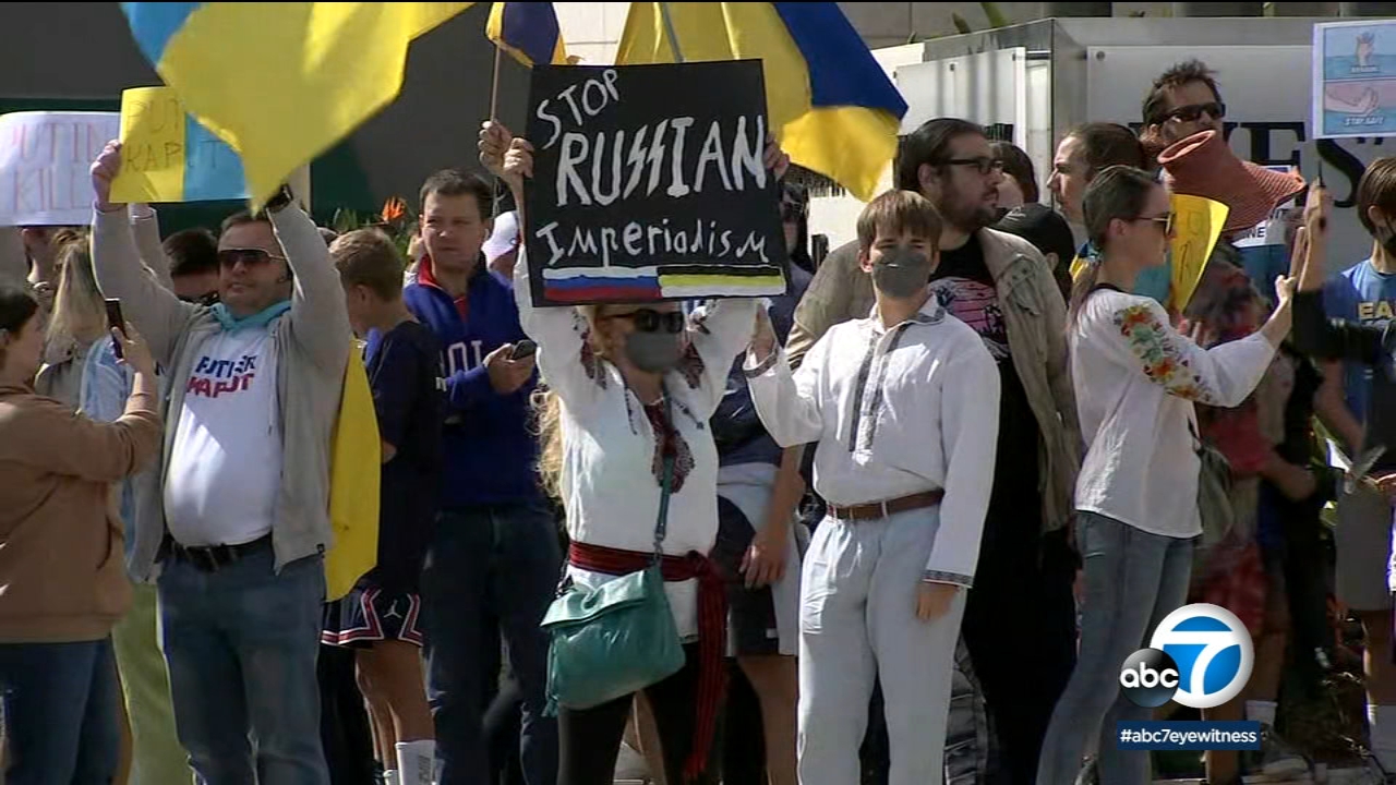 Hundreds demonstrate for Ukraine in West LA as worldwide support grows