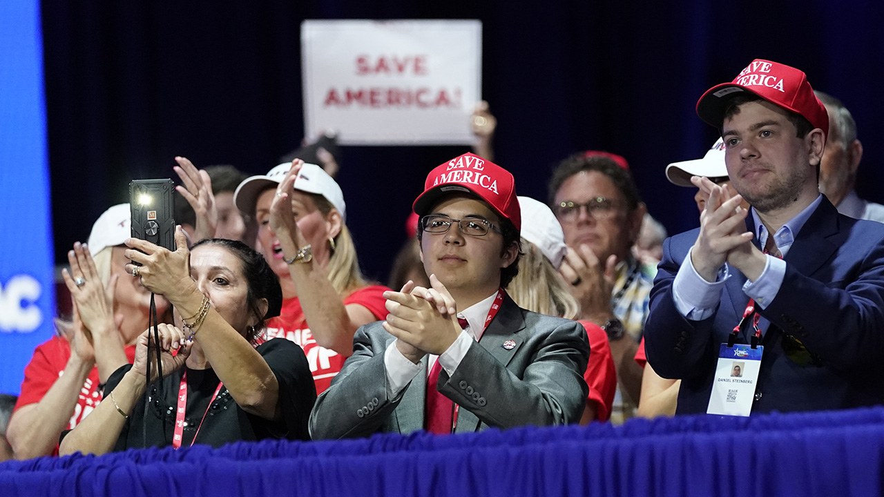 Conservative activists gather at CPAC 2022