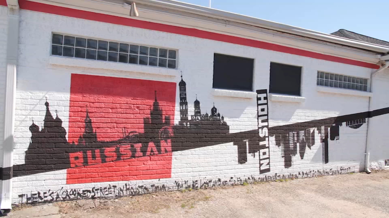 Houstonians, Texans look for meaningful ways to help Ukraine