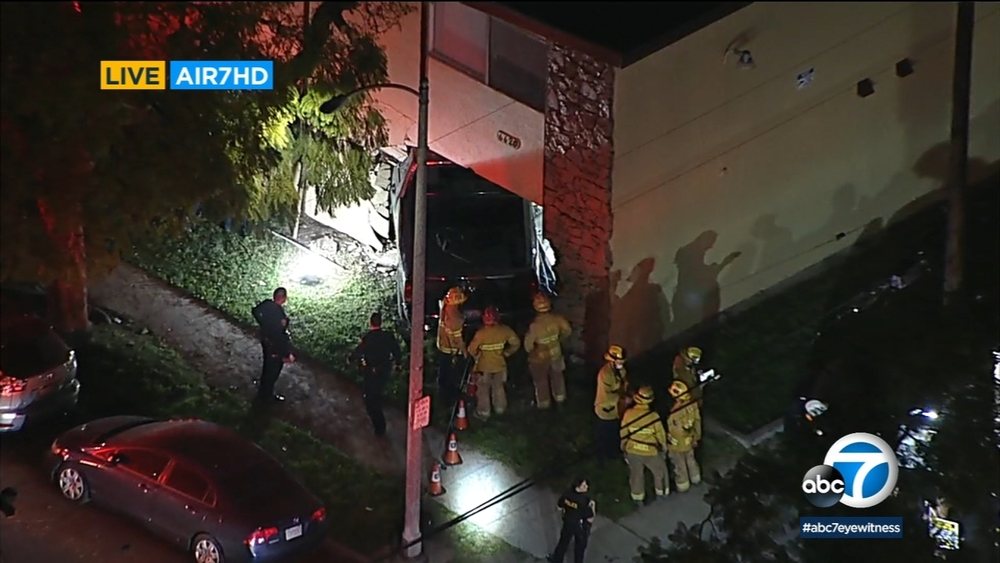 Truck slams into Long Beach apartment complex, injuring 2