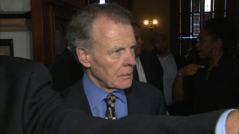Mike Madigan indicted on charges including bribery, racketeering