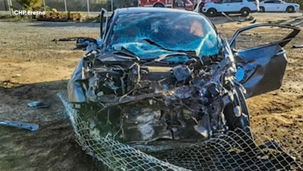 14-year-old girl killed, 3 others injured in crash in Fresno County