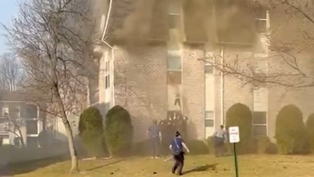 1st responders catch baby tossed from burning apartment