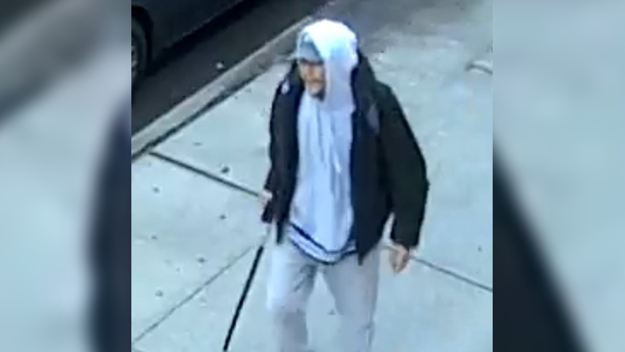 Search on for suspect after 91-year-old man attacked with cane
