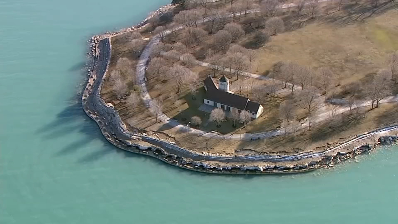 See Chicago's 8 'most endangered' buildings