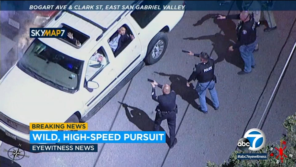 High-speed chase ends in Baldwin Park after crash