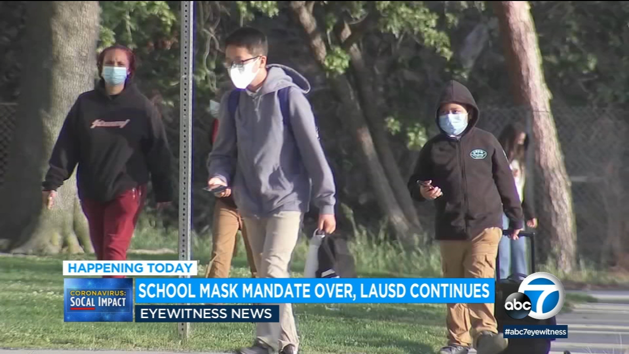 California school mask mandate lifted, but not for LAUSD