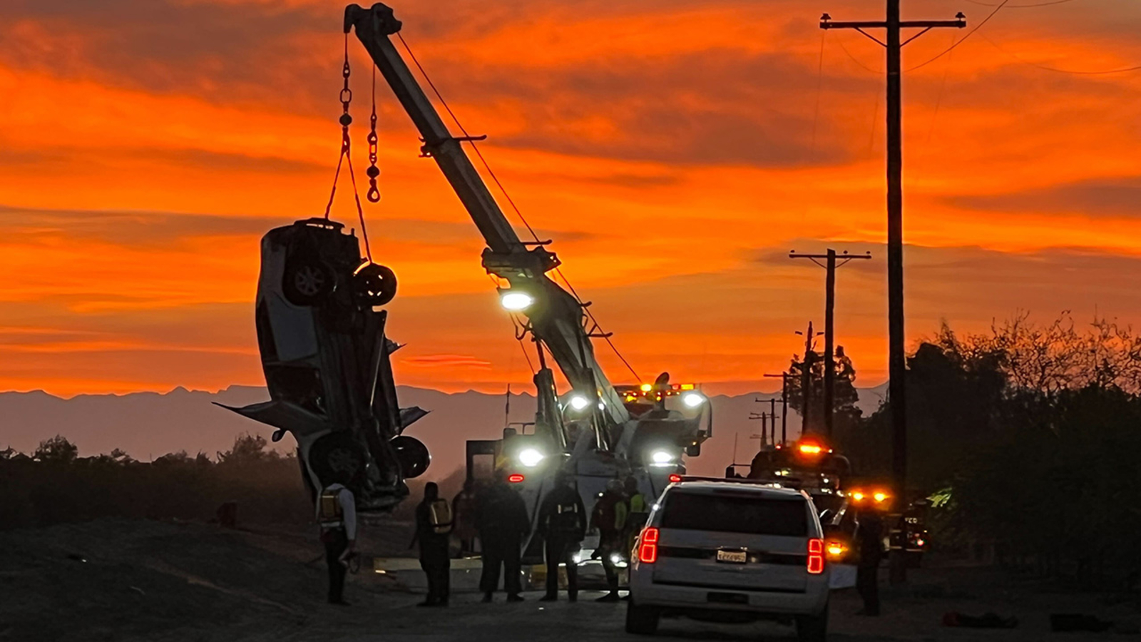 Woman, 40s, killed when car crashes into Fresno County canal - ABC30 Fresno