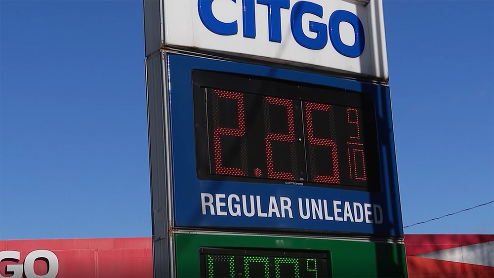 NC gas station lowers price to $2.25 a gallon to help community