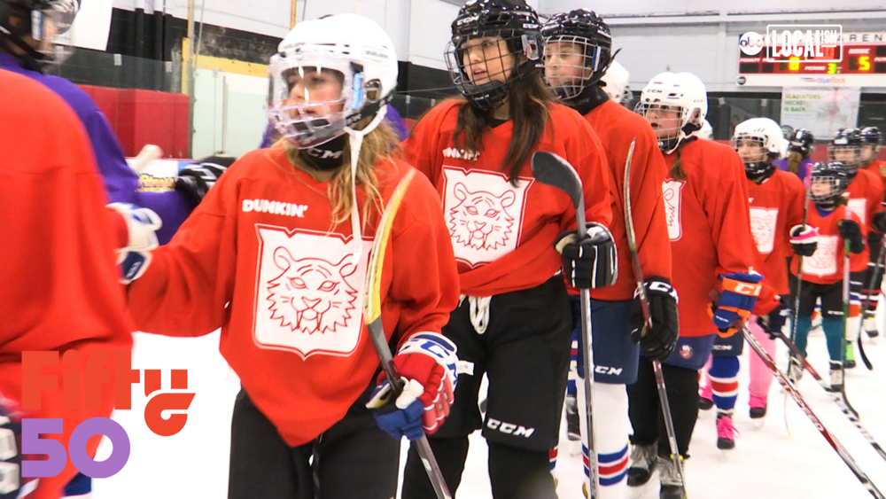 All-female ice hockey team breaks stereotypes