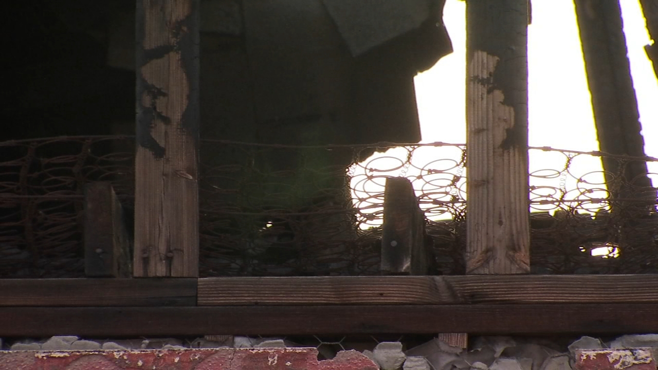 1 hospitalized after fire in Merced County