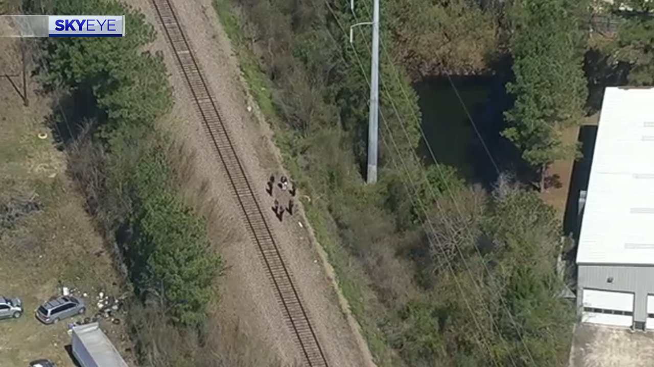Human remains found near railroad tracks in NW Houston, HPD says
