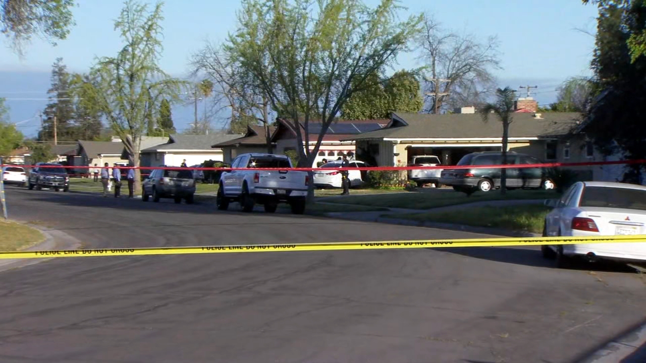 Shooting, crash leaves 1 man dead in central Fresno
