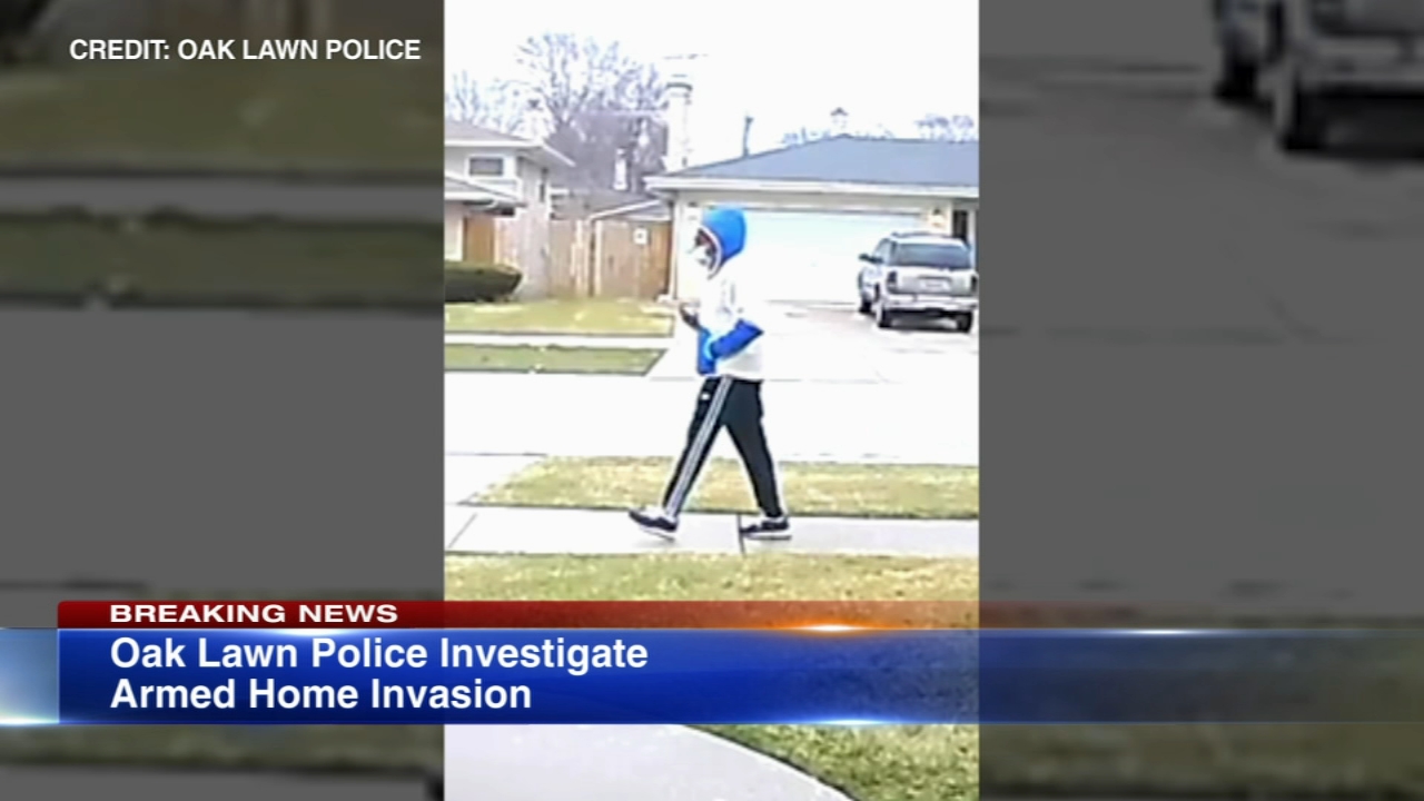 Elderly woman targeted in armed Oak Lawn home invasion