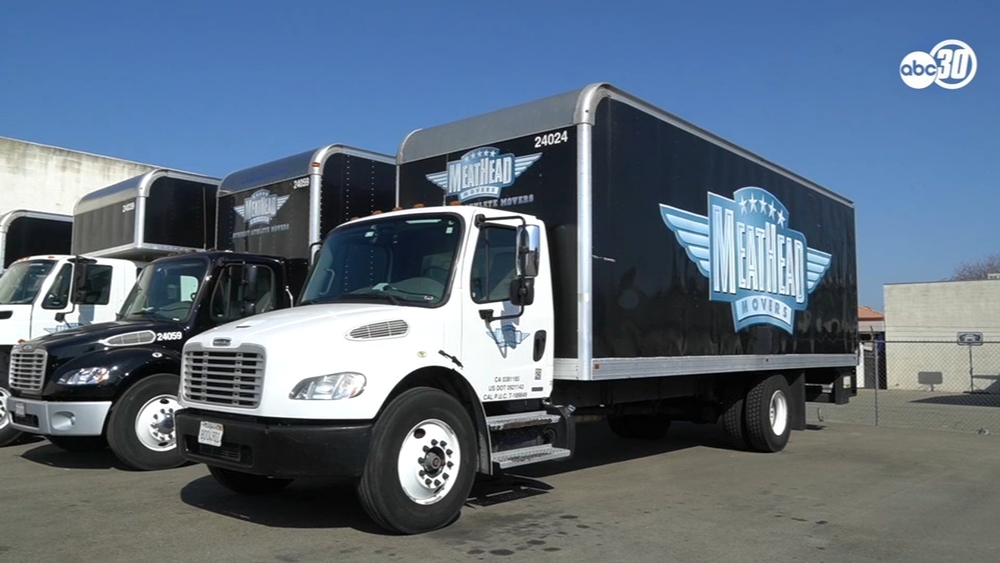 Meathead Movers helps Ukrainian refugees