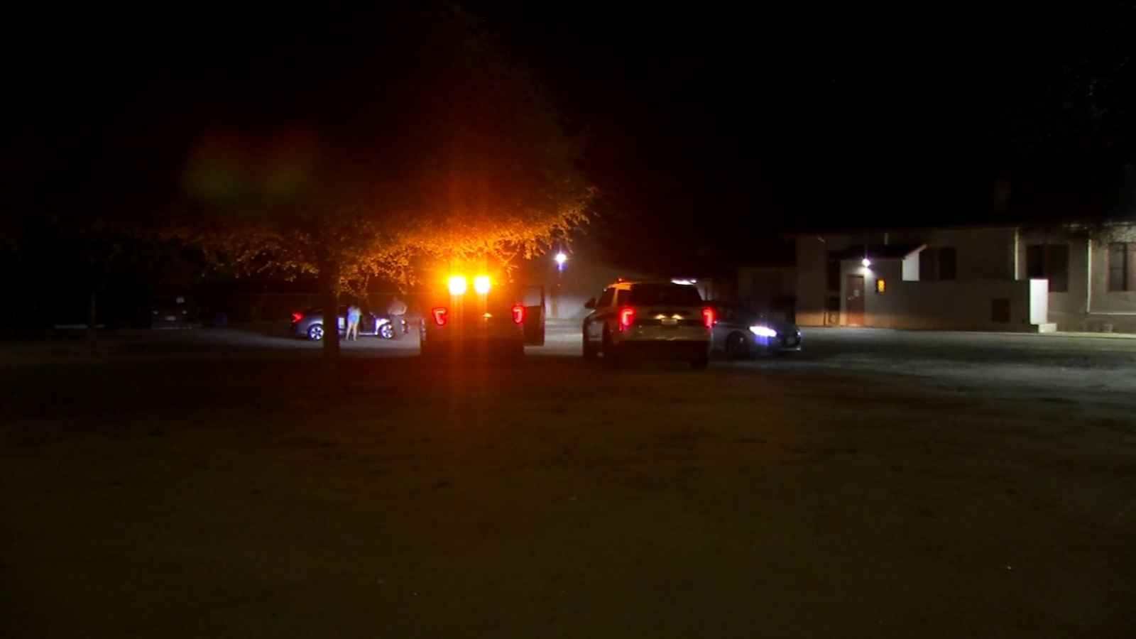 Man shot while in car in Fresno County, deputies say - ABC30 Fresno