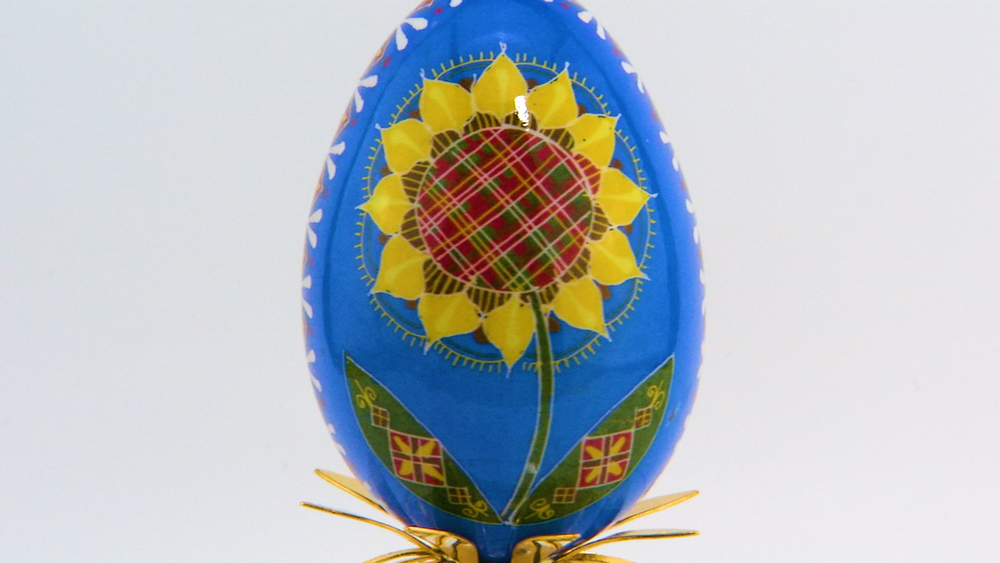 Pysanky by Basia: Saving the world one Ukrainian Easter egg at a time.