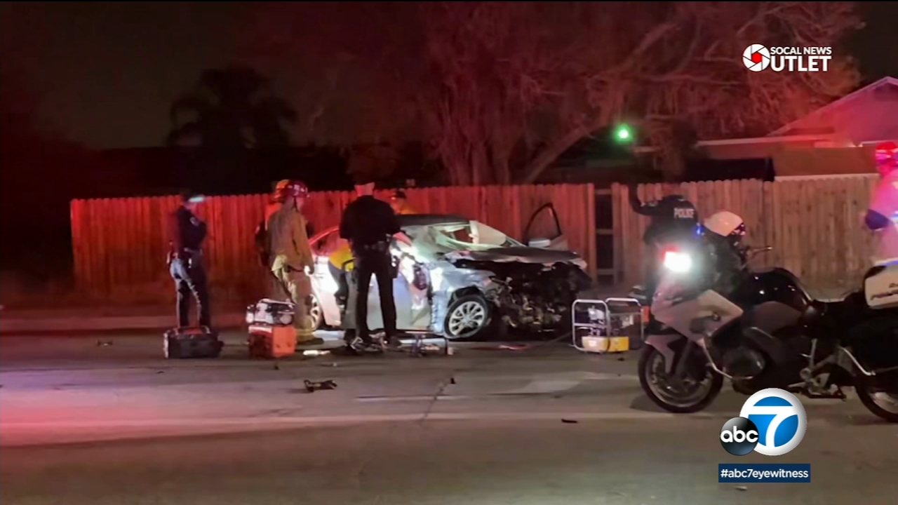 1 killed, 3 hurt when vehicle slams into Rialto home after chase