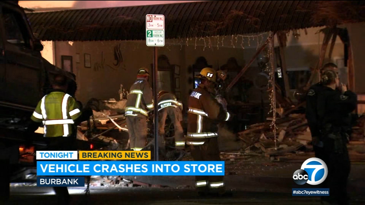 Car crashes into beauty salon in Burbank, police investigating