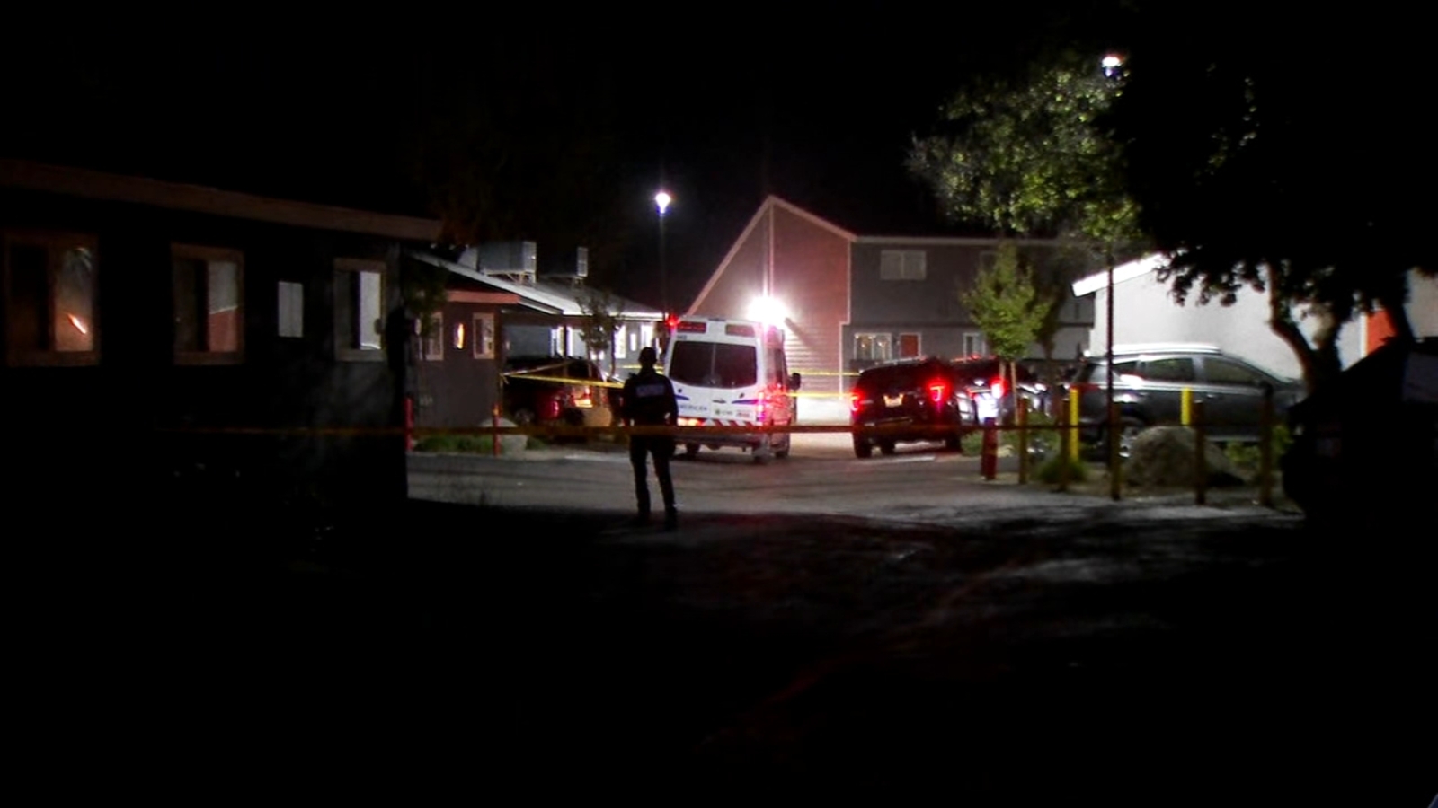 Man shot, woman grazed by bullet in southwest Fresno - ABC30 Fresno