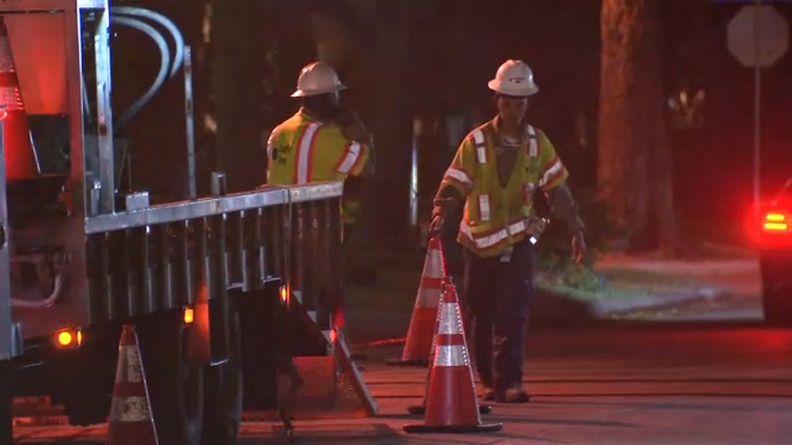 Buffalo Speedway and University Boulevard to Amherst Street closed after gas leak in West