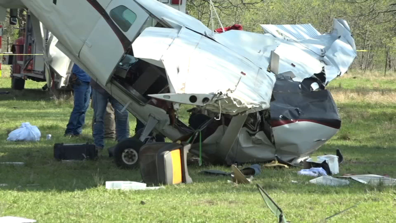 2 killed in plane crash in Marlin, Texas, DPS says