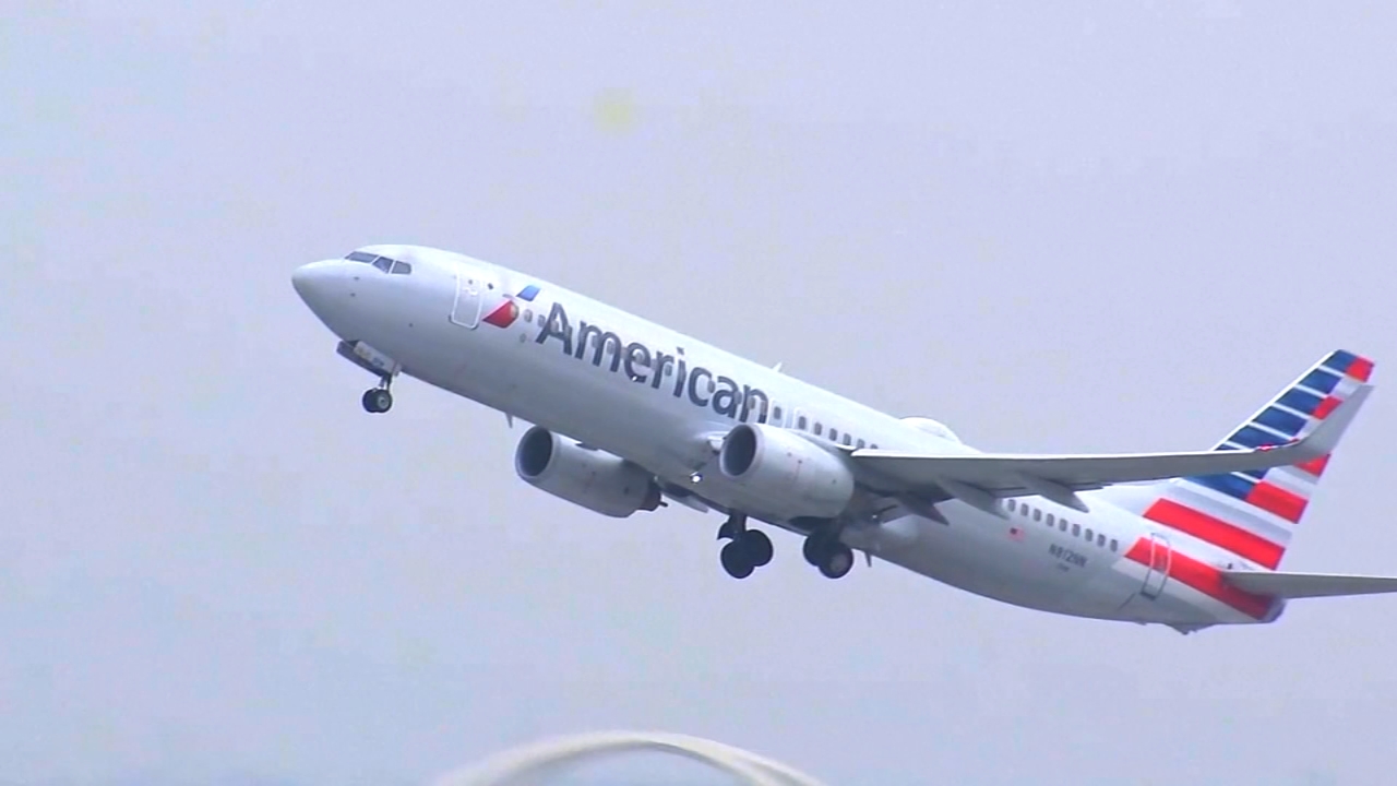 american airlines carry on