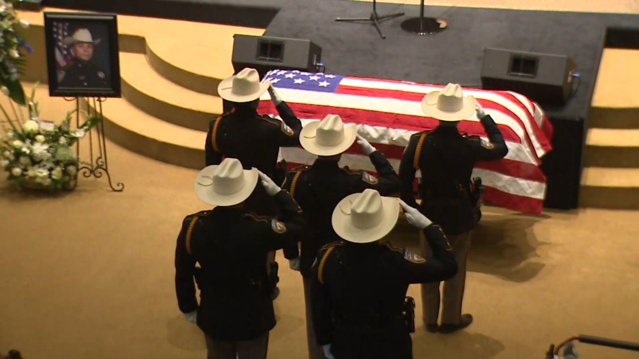 Family and friends remember Deputy Darren Almendarez