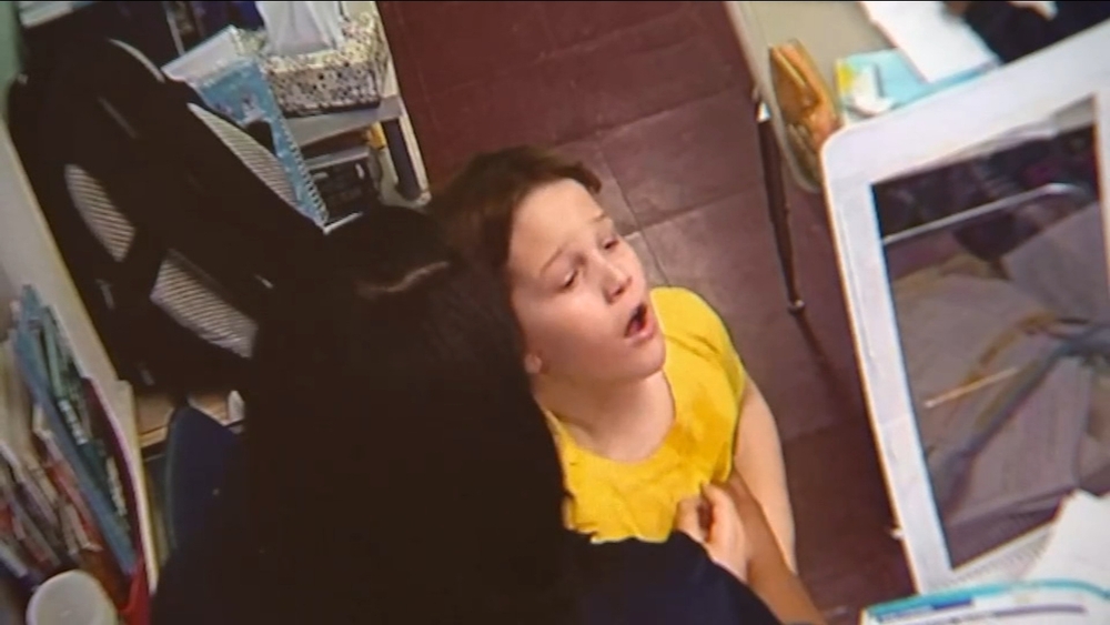 Quick thinking 3rd-grade teacher saved 9-year-old boy from choking