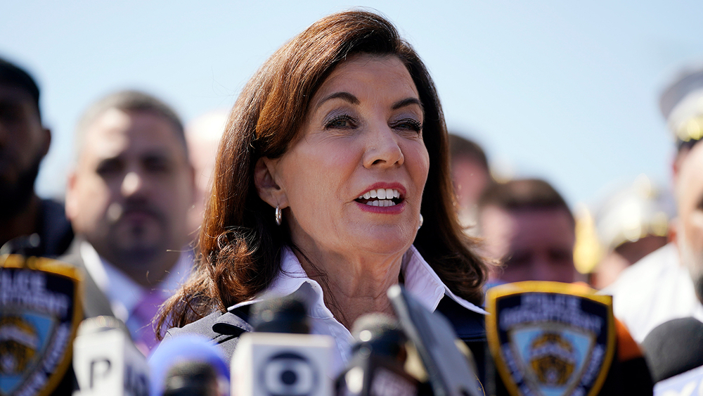 NYPD Update: Suspect at large following shooting on New York subway