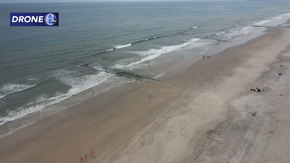 Nice weather brings spring breakers to the Jersey Shore