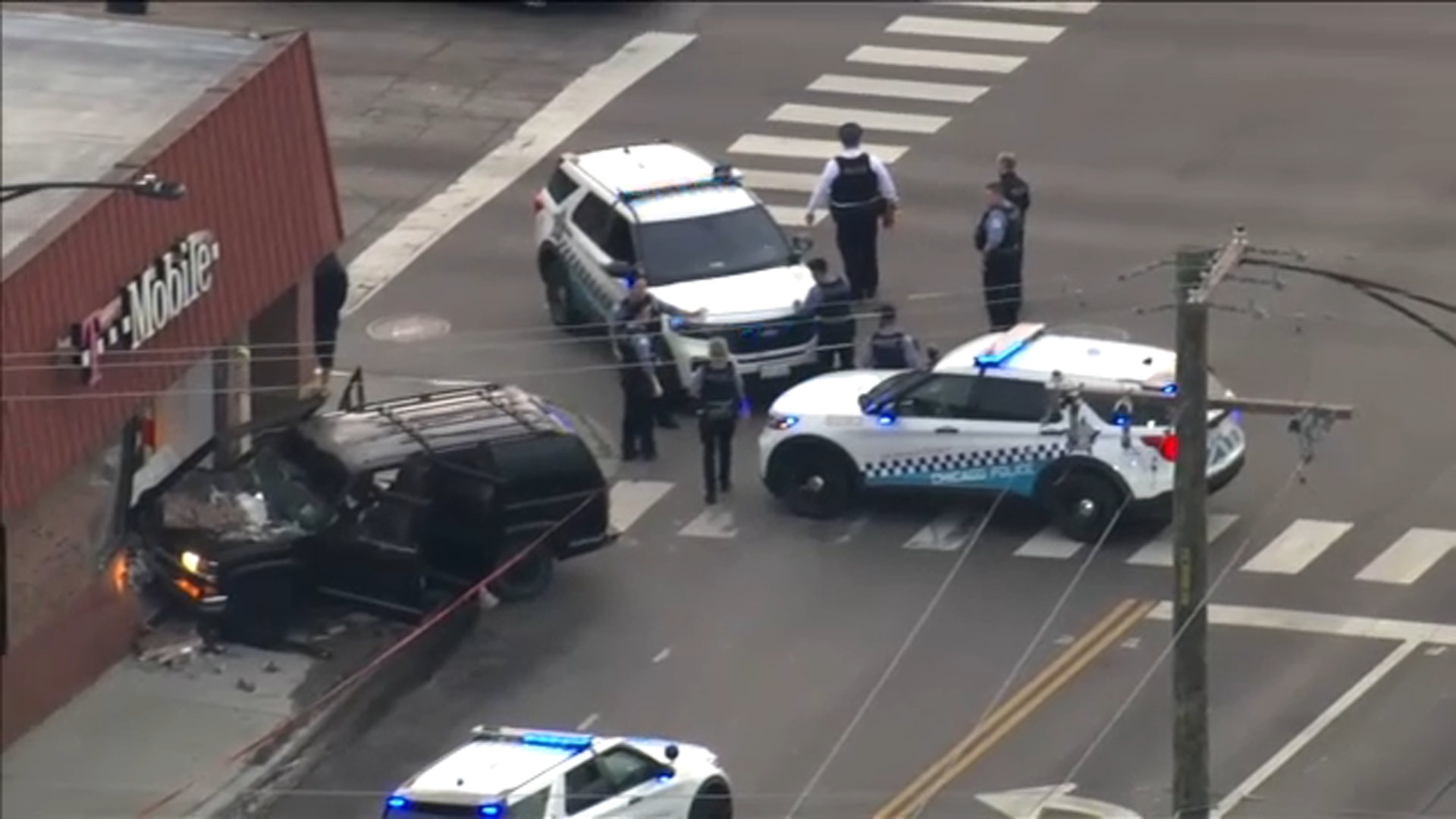 Man killed in Little Village shooting, crash with 3 kids in car: CPD